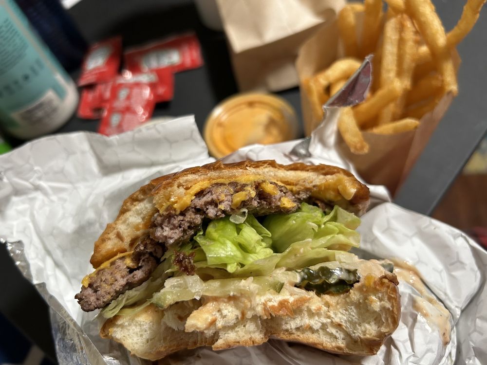 Storm Burger