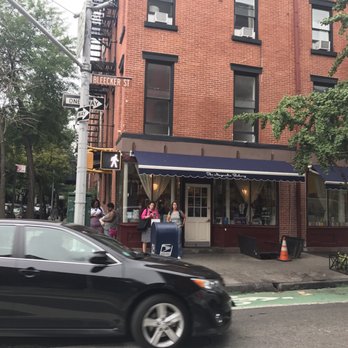 Magnolia Bakery West Village - 970 Photos & 2189 Reviews ...