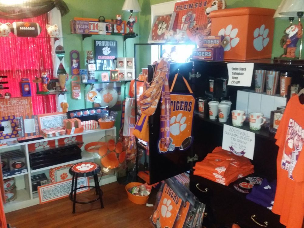 The Garden Gate Florist 17 Photos Florists 1692 Carolina Ave