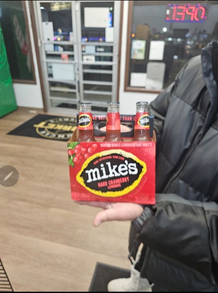 Uncle Robert’s Market