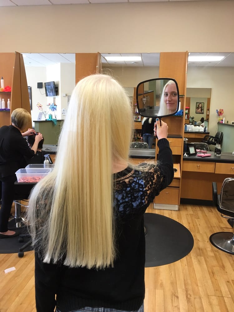 Fantastic Sams Hair Salons 27 Photos Hair Salons 13654 Capital