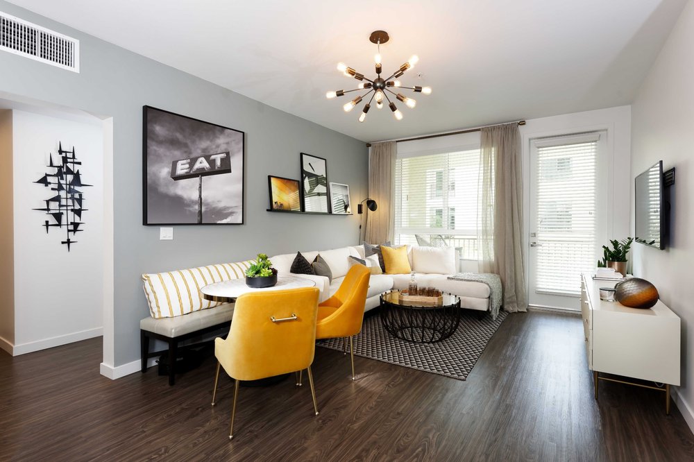 MODA at Monrovia Station Apartments