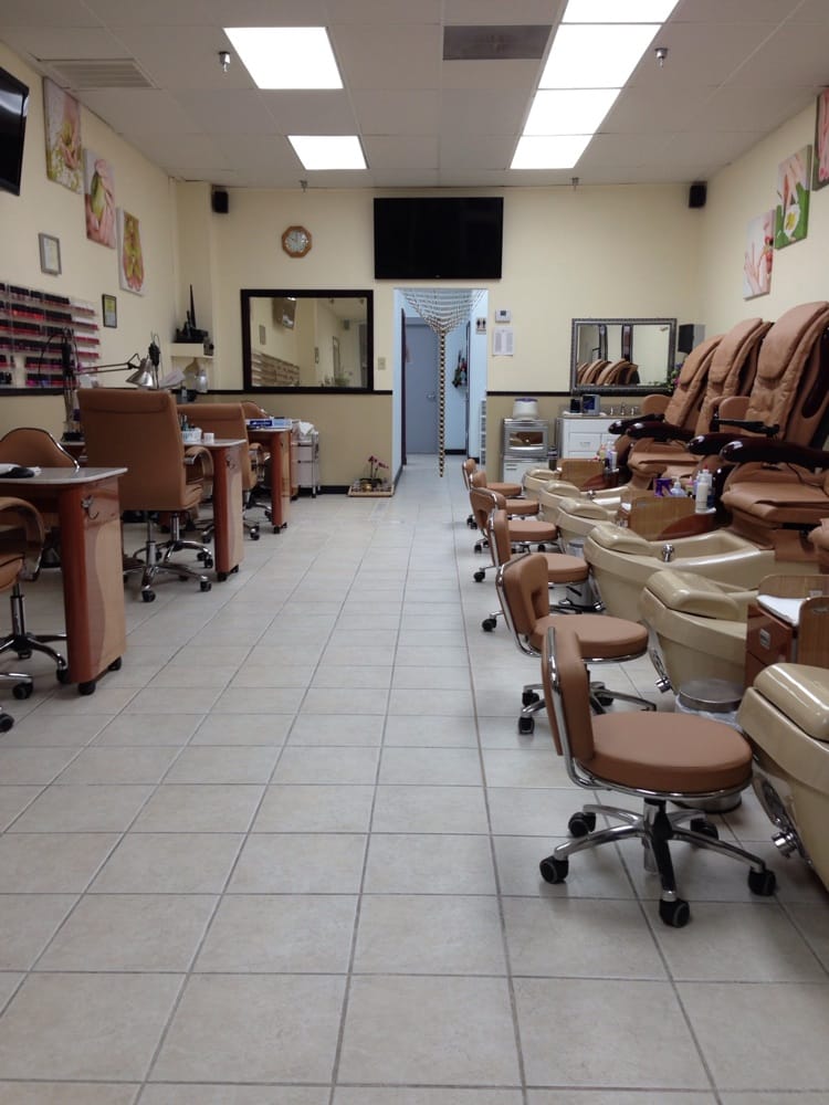 Lovely Nails Nail Salons 398 Hwy 51 N, Ridgeland, MS Phone Number