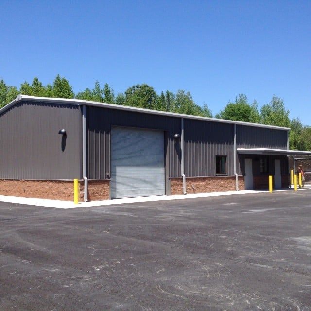 Red Iron Construction Contractors 5841 S Sherwood Forest Blvd