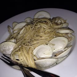 The Oyster Room Closed 10 Photos 14 Reviews American New Photo Of The Oyster Room Folly Beach Sc United States Clam Lenguini