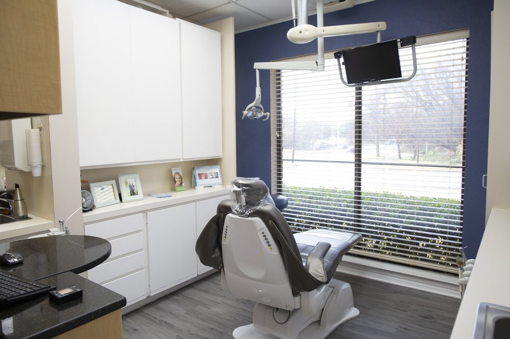 image of business Glow Family Dental
