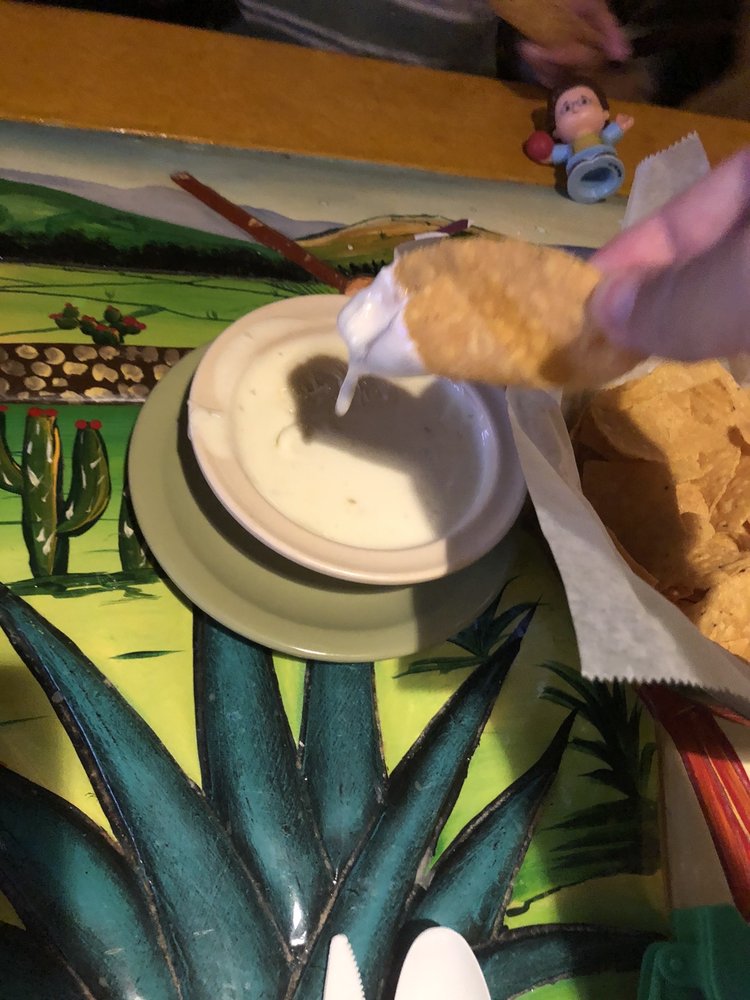 Los Tres Mexican Restaurant