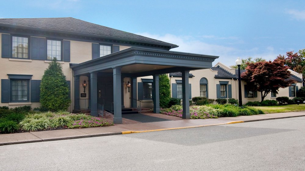 Alexander Funeral HomeWest Chapel 14 Photos Funeral Services