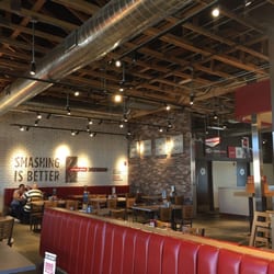 Smashburger 32 Photos 82 Reviews Burgers 1020 S Milton Rd Photo Of Smashburger Flagstaff Az United States Inside