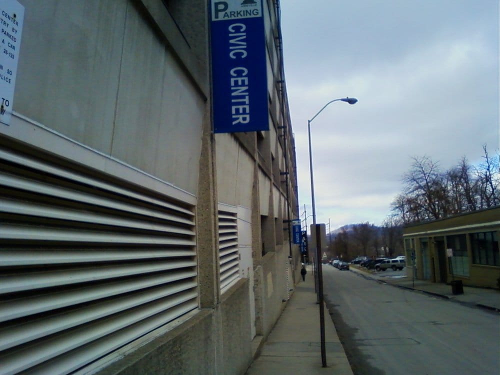 Civic Center Parking Garage