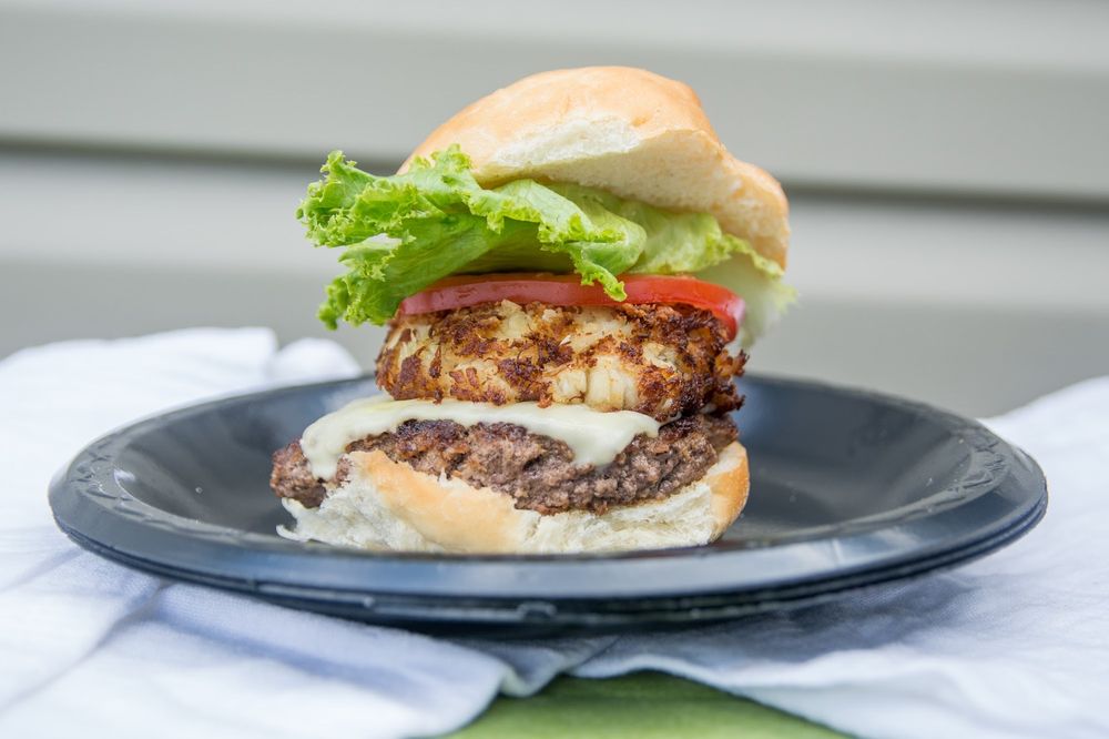 Albie's Fresh Burgers and Crab Cakes