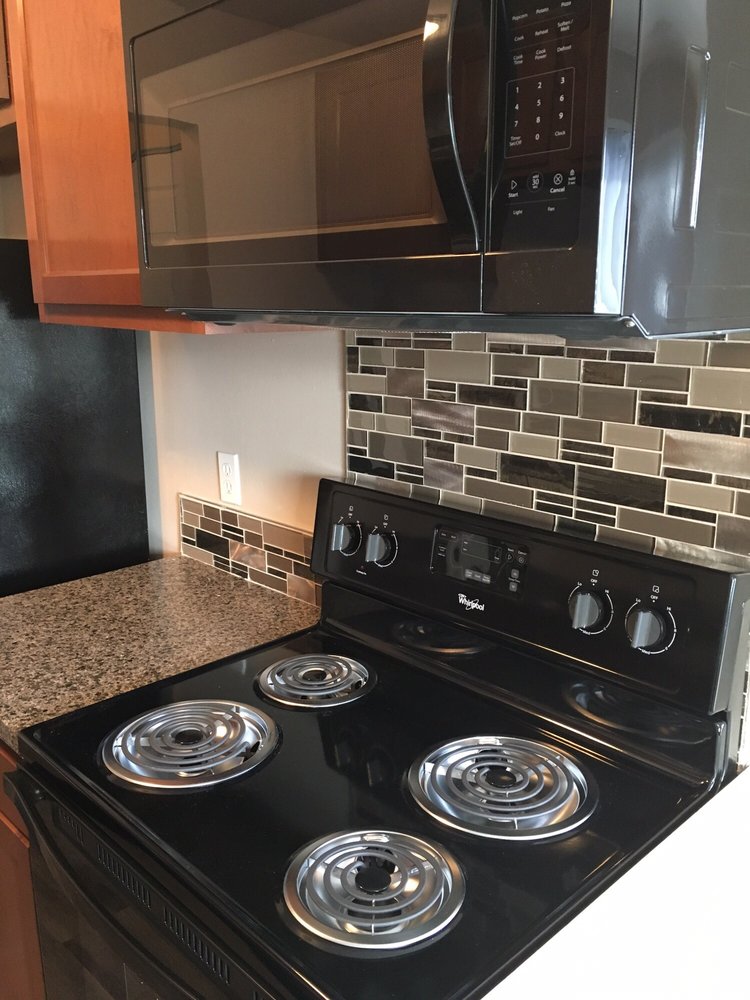 New Cabinets All Liances Provided In Kitchen And Accent Tile 92 Photos For Black Bear Creek Apartments