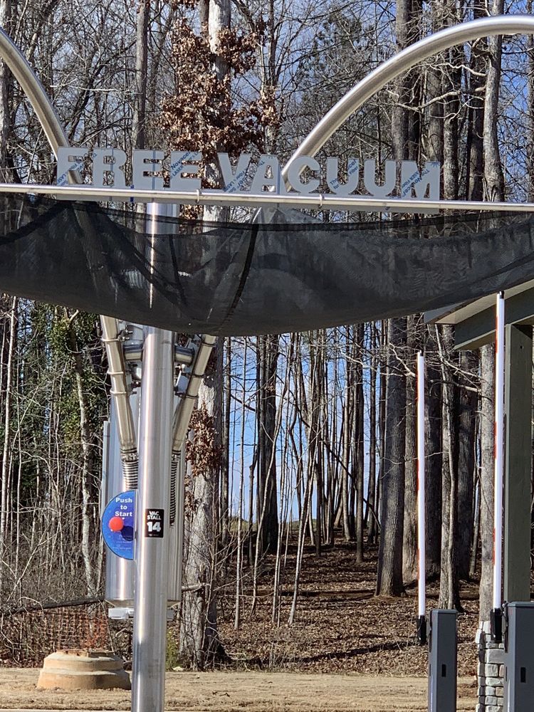 Hubie’s Express Car Wash