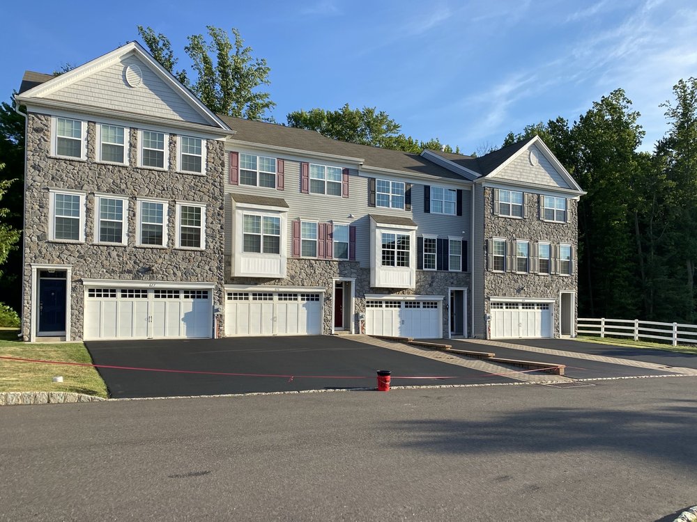 Platinum Paving & Sealcoating