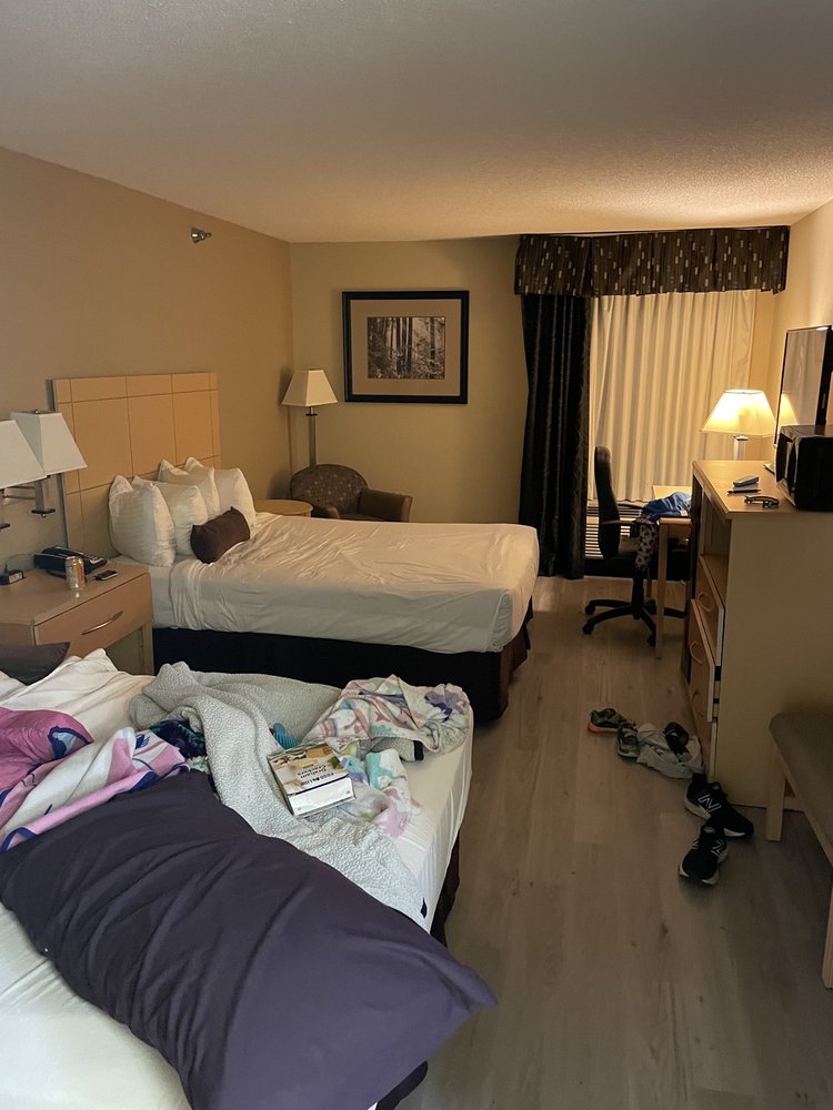 SureStay Plus Hotel By Best Western Roanoke Rapids I 95