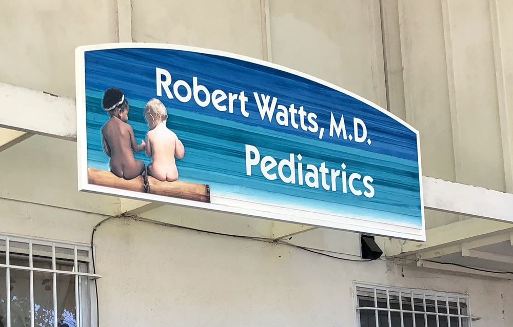 image of business Robert Watts, MD