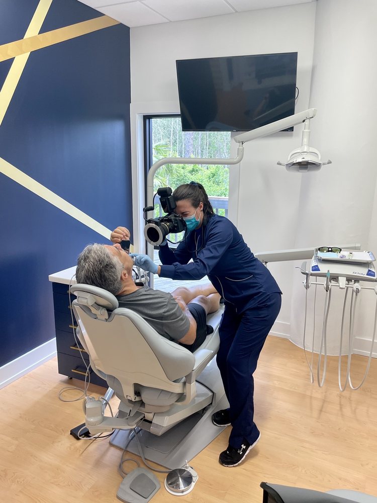 image of business SmileCraft Dental Studio