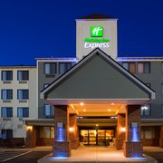 Americinn By Wyndham Ham Lake 10 Reviews Hotels 13440 Highway Best Of Yelp Ham Lake Hotels Holiday Inn Express Suites Rapids Blaine Area