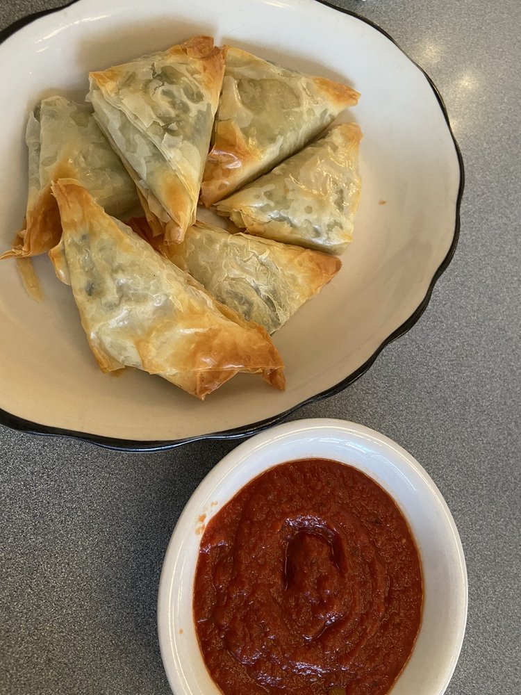 Dennis Spaghetti & Steak House