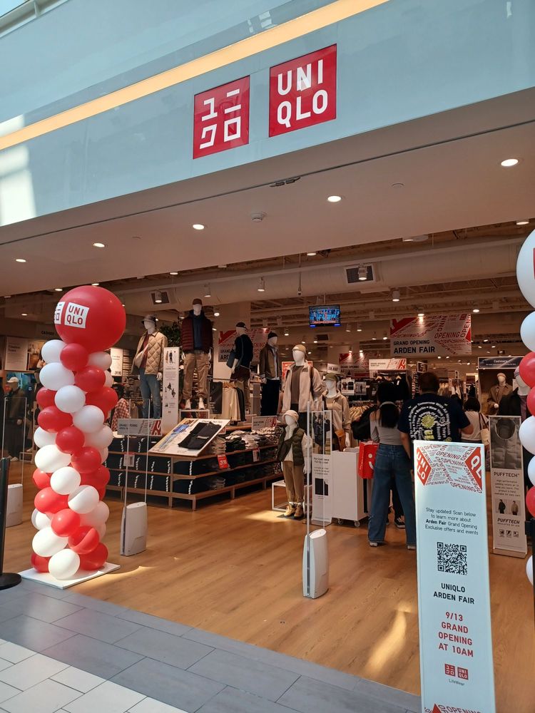 UNIGLO, Sacramento Roadtrippers