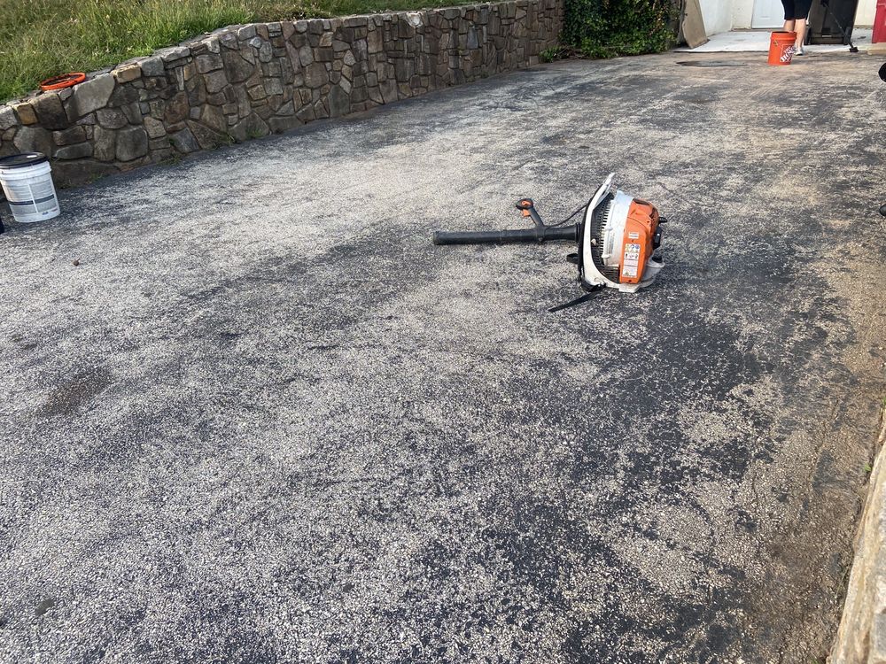 Premier Sealcoating & Soft Pressure Washing