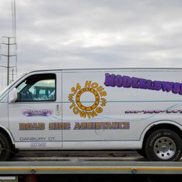 modzelewskis recovery repair 11 photos towing 70 federal rd modzelewski s auto body works