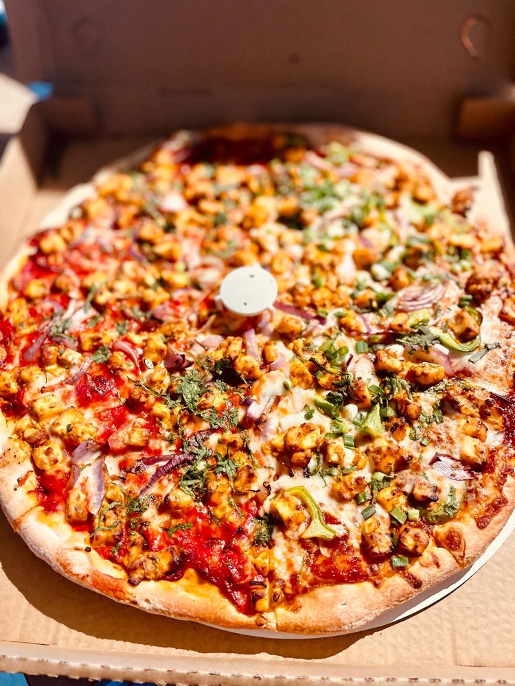 Bombay Pizza & Curry