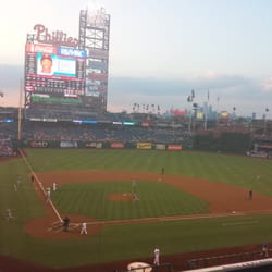 fame hall club seats citizens bank philadelphia tonight