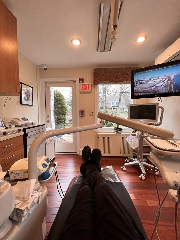 image of business Smile & Implant Center of Rockland
