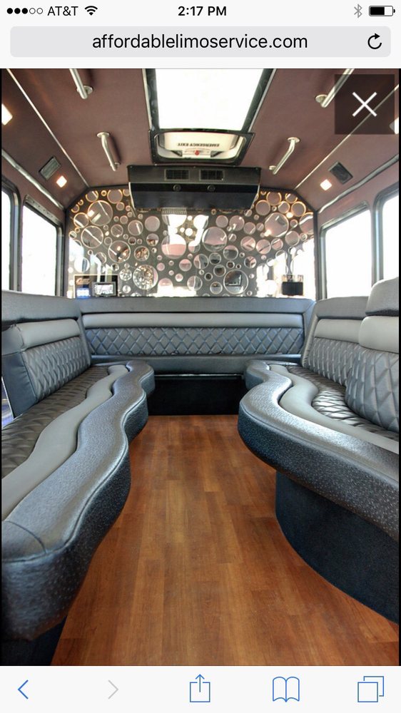 Triple Crown Limousine Service