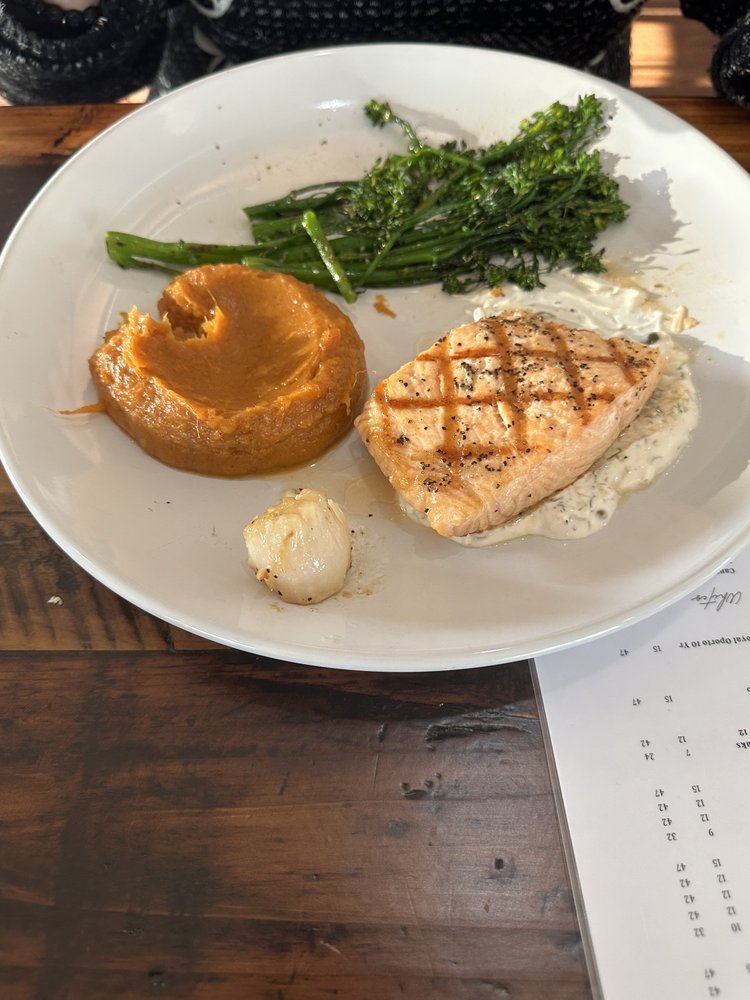 The Grill at 84 West