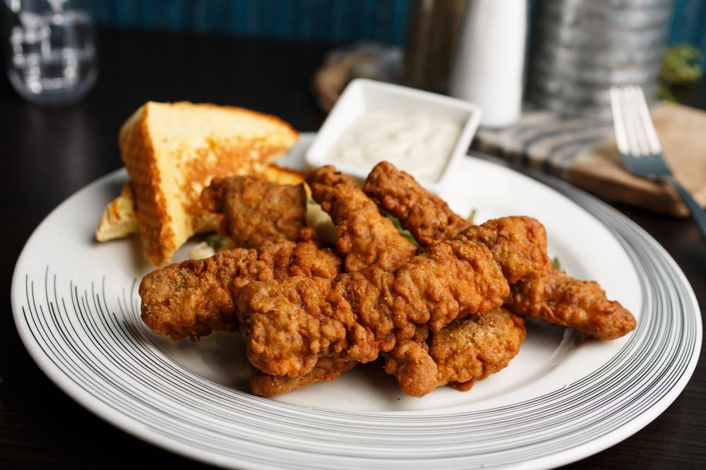 Infield Restaurant & Sports Bar