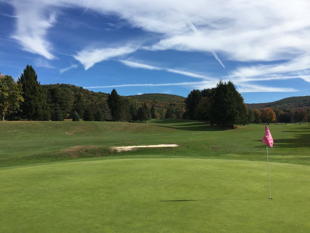 Elkdale Country Club