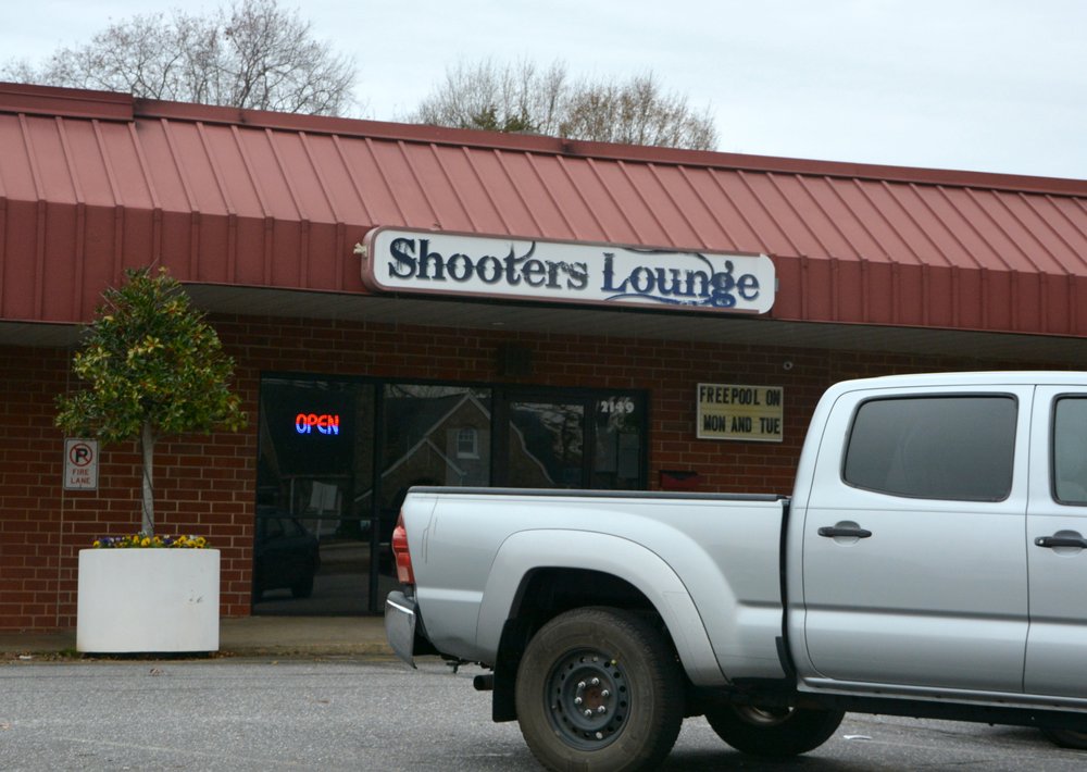 Shooters Sports Lounge