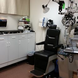 Oregon Eyes Vision Center 10 Photos Optometrists 111