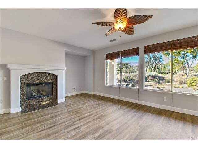 Old Town Oak Wpc Water Proof Flooring With A Life Warranty Installed Photo Of The Hardwood Floor Guy Upland Ca United States Old Town