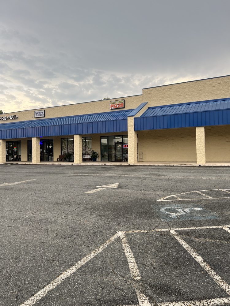 Slice of Heaven Pizza & Wings