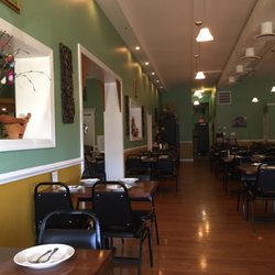 Ruan Thai 314 Photos 378 Reviews 11407 Amherst Ave Photo Of Ruan Thai Wheaton Md United States Dining Area