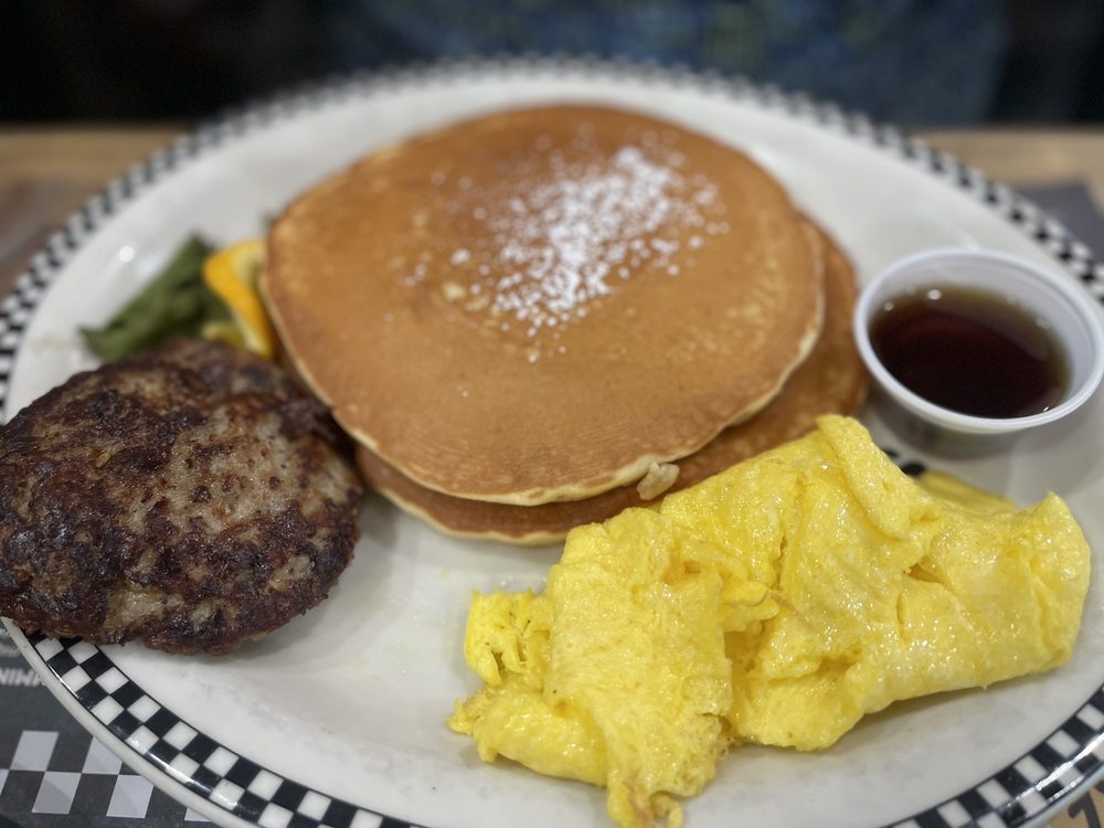 Black Bear Diner - Hayward