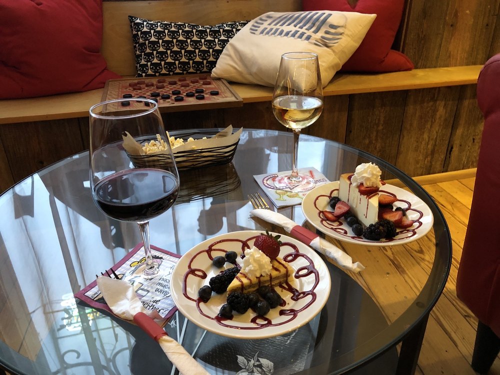 UnColor Wine Bar & Gallery