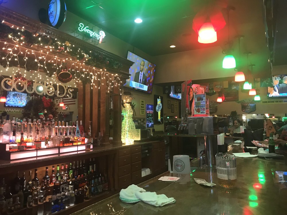 Double D's Sports Bar & Grill