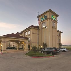 La Quinta Inn Suites Alvarado 31 Photos Hotels 1165 Hwy 67w Photo Of La Quinta Inn Suites Alvarado Tx United States