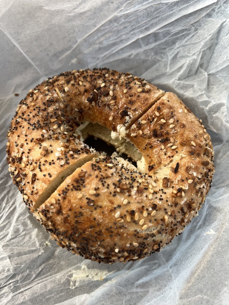 B & B Bagelhouse