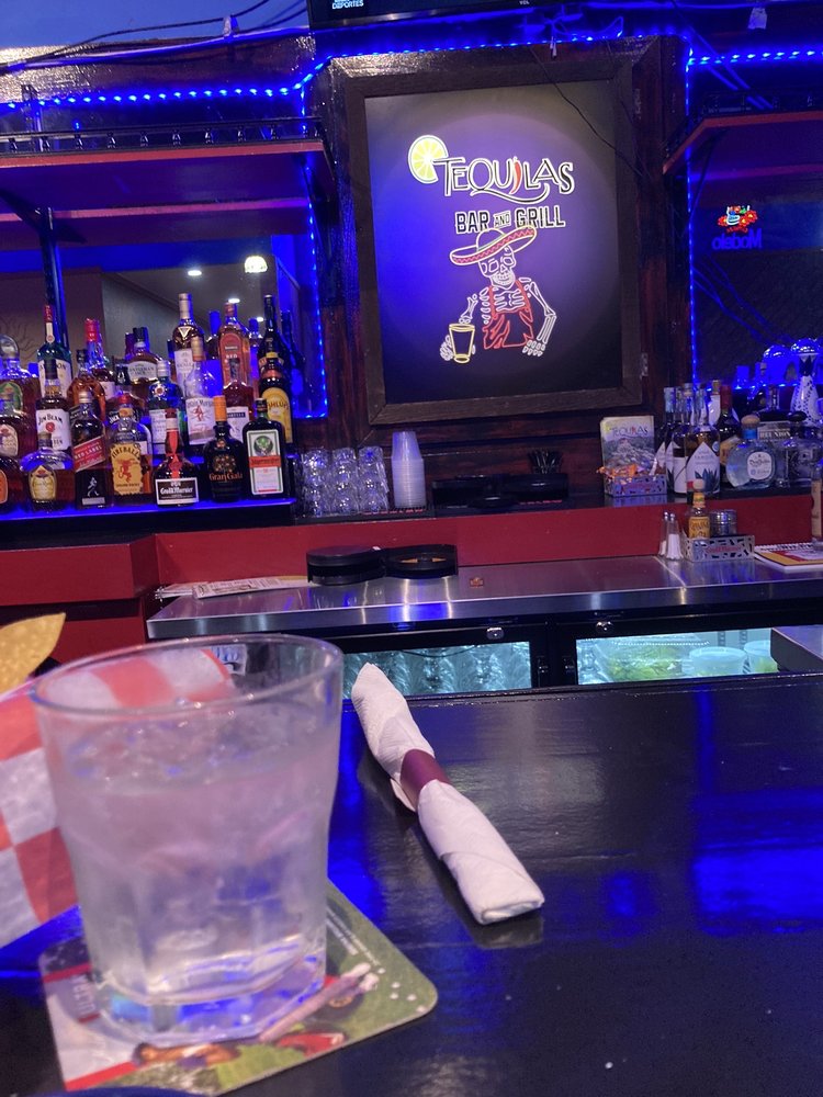 Tequilas Restaurant Bar and Grill, Kansas City Roadtrippers