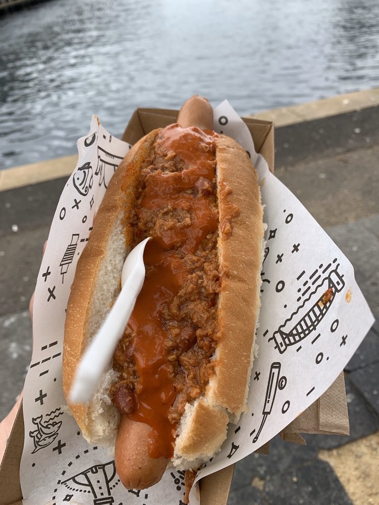 Harry's Cafe de Wheels - Woolloomooloo Harry's Cafe de Wheels - Woolloomooloo