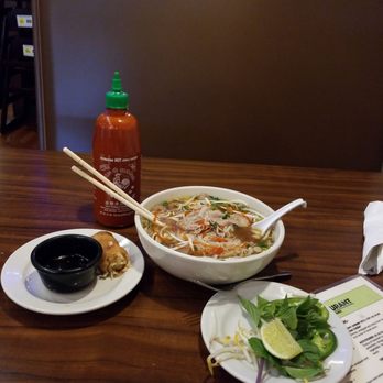 Gion Restaurant 93 Photos 135 Reviews Vietnamese 9422 36th Photo Of Gion Restaurant New Hope Mn United States Pho And Eggrole