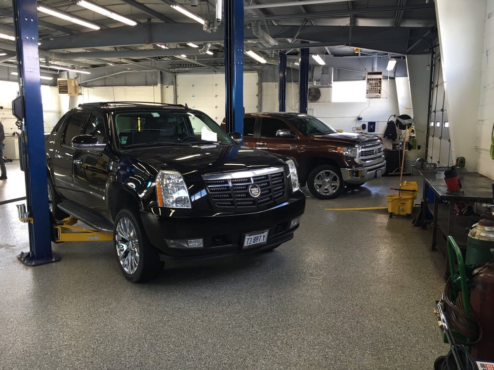 HiTech PDR & Auto Service 25 Photos Auto Repair 1030 S Milwaukee