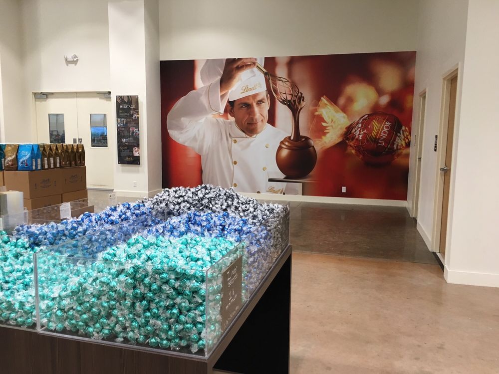 Lindt Chocolate Factory Outlet 13 Photos & 13 Reviews Chocolatiers