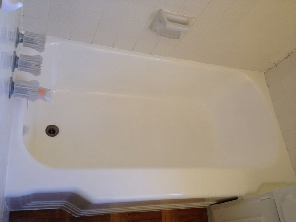 I Never Thought That My Tub Would Look So Beautiful You Have Photo Of Tub Boys Bathtub Reglazing Surface Restoration Los Angeles Ca United