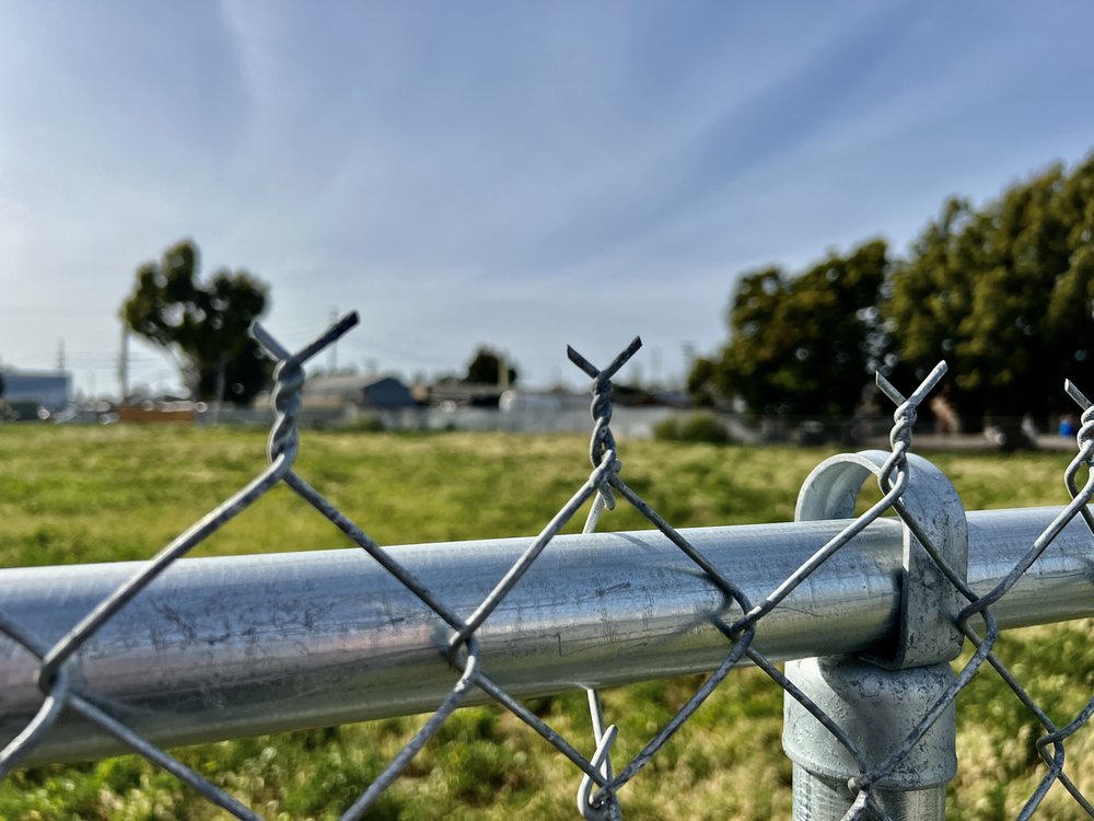 Mono Fence